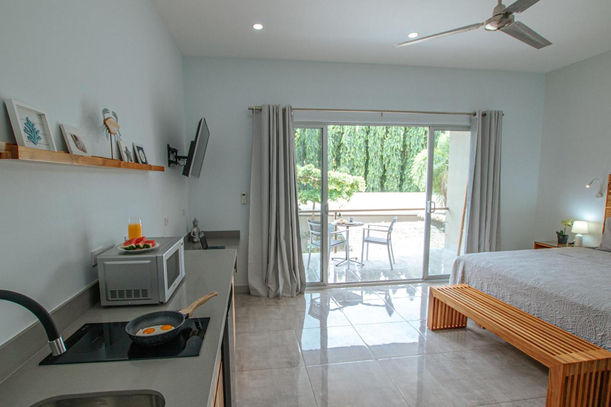 Tamarindo Bay Suites - Self Check In, Adults Only Luaran gambar