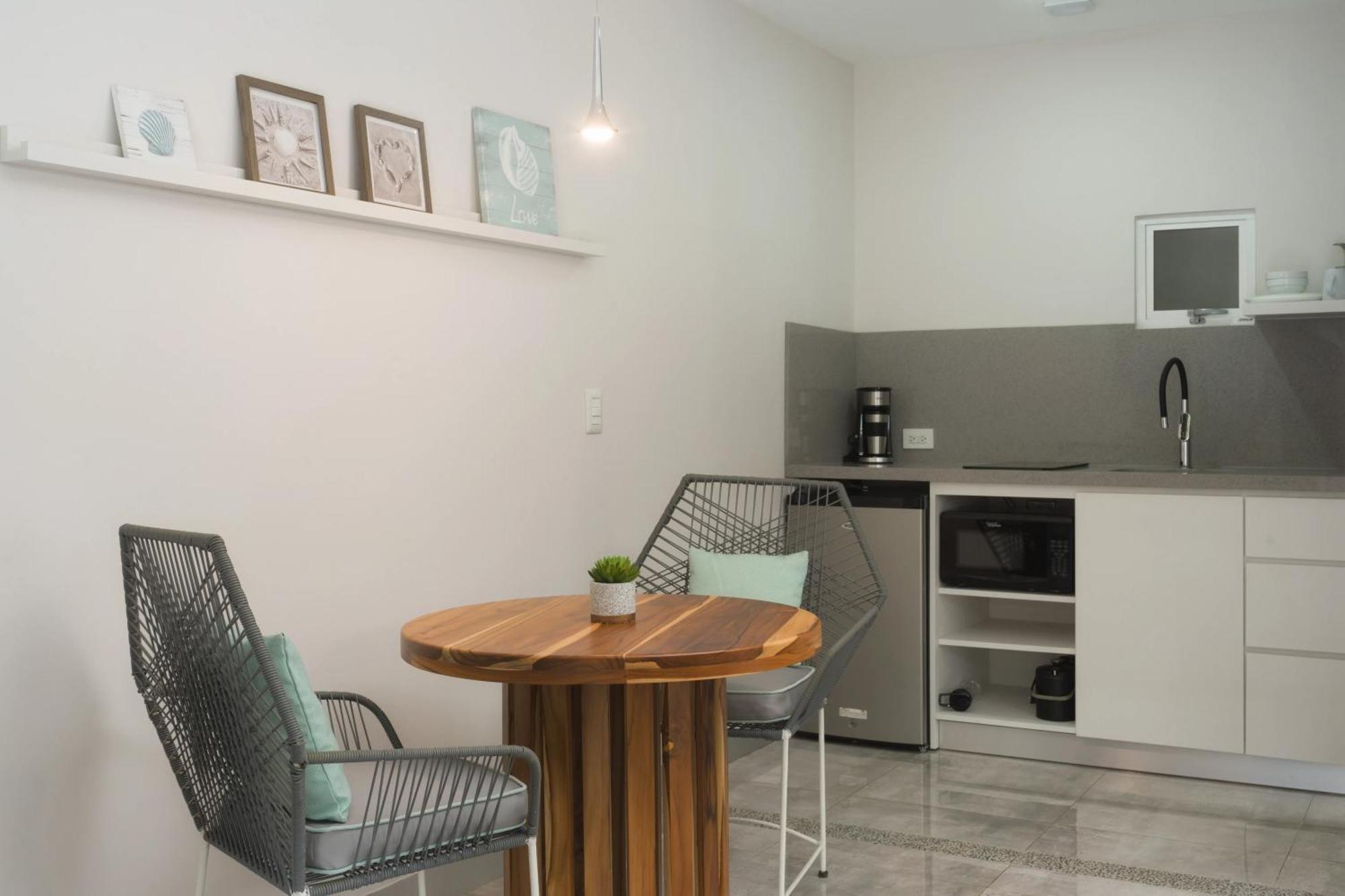 Tamarindo Bay Suites - Self Check In, Adults Only Luaran gambar